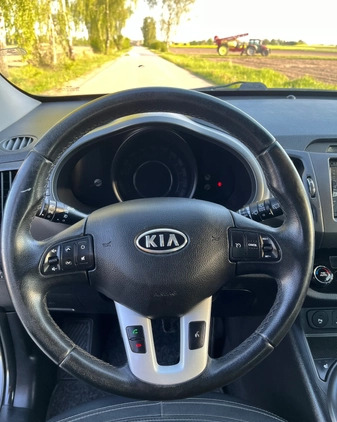 Kia Sportage cena 39900 przebieg: 240000, rok produkcji 2012 z Bychawa małe 232